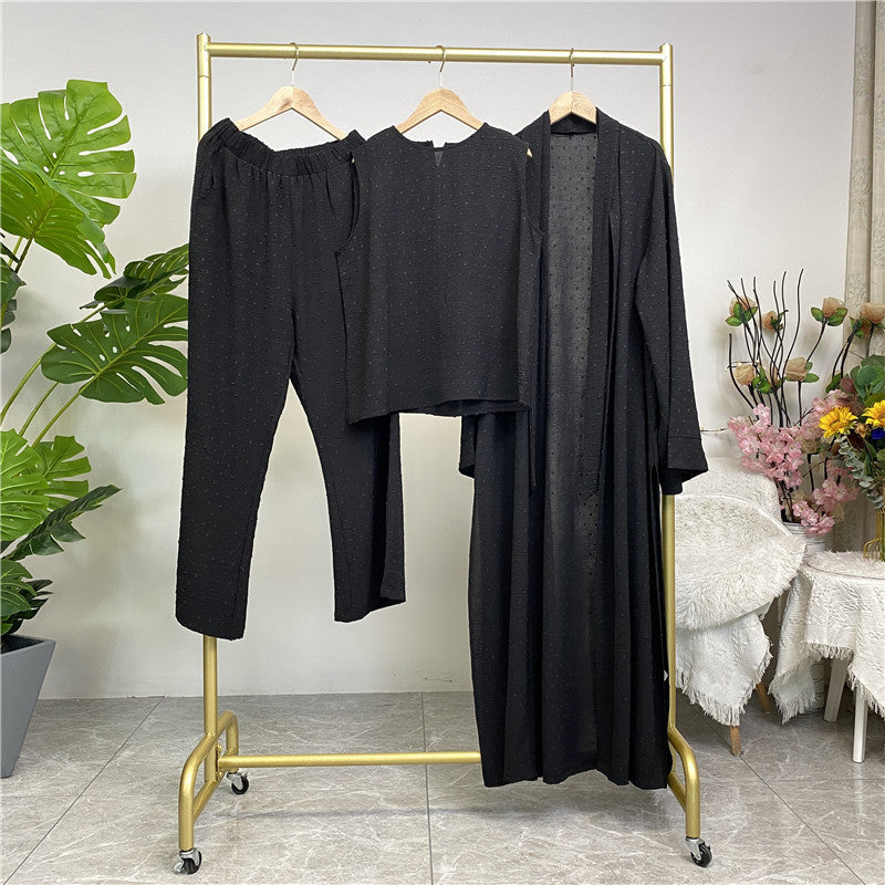 
                      
                        Juwairia Crepe Set Kimono
                      
                    